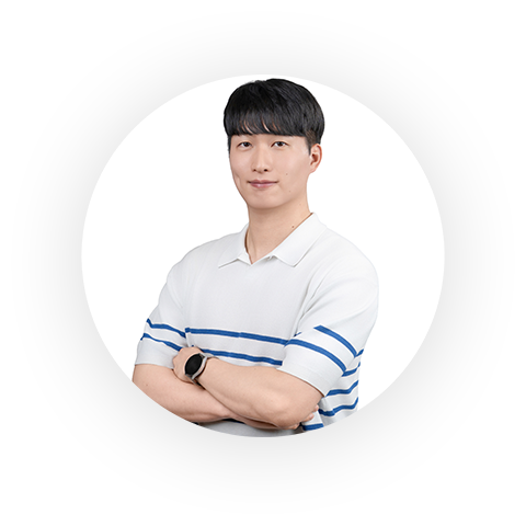 전O우